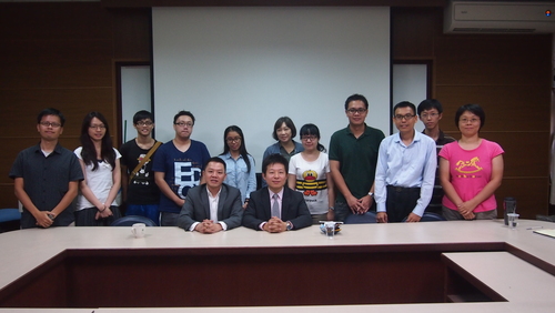 20141007 Dr. Shui-hui Li, Director of Master Program in Japanese Studies, NCCU, shared his research on Japanese Economic Security Image