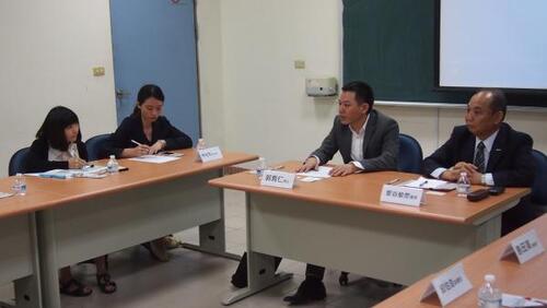 The Visit to Center for Japanese Studies by Japan's Defense Research Center and Ebara ShojiImage