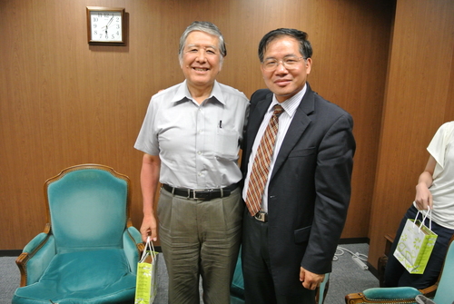 201307 The Dean of the College of Social Sciences Visits JapanImage