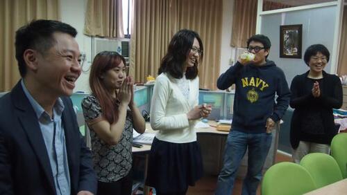 20150115 Dr. Yujen Kuo, promoted as Associate ProfessorImage