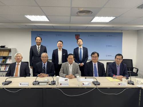 20251120本中心主任參與韓國世宗研究所訪台座談會圖片(另開新視窗)