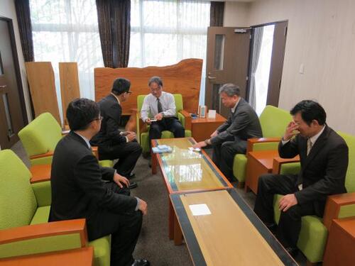 20150410 弊センターの常勤研究員許家豪先生が訪問学者として　日本国立三重大学に訪れた图片