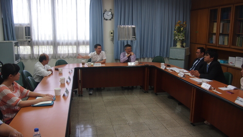 20150508 新加坡國立大學李光耀公共政策學院亞洲與全球化研究所訪問團座談會圖片
