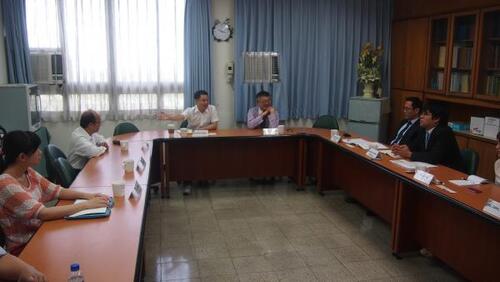 20150508 シンガポール国立大学李光耀公共政策学院の訪問団とのフォーラム图片
